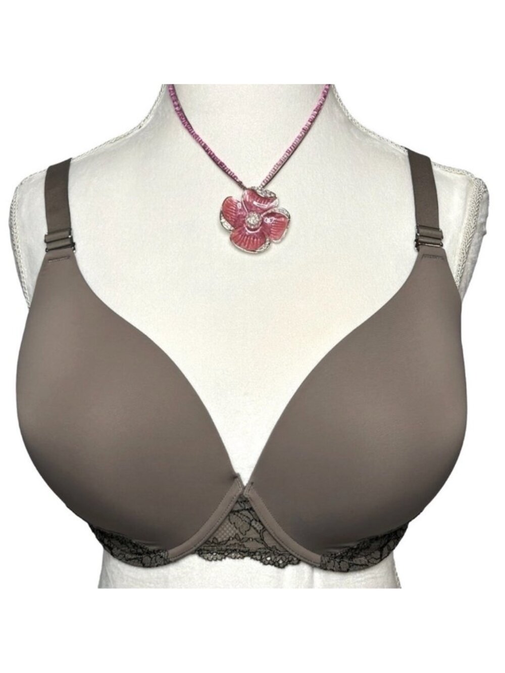 SOMA Bra Memorable Full coverage Lace Underwire Hook n eye closure 38DDD/38F